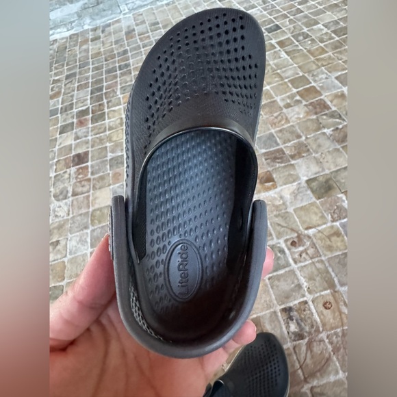 CROCS Black and Gray Classic Clogs - Picture 5 of 7